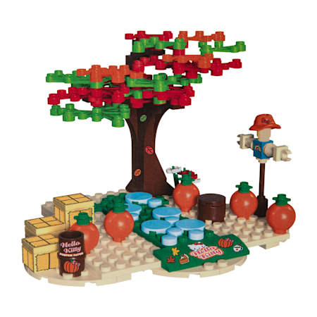 Sanrio Hello Kitty Pumpkin Patch Build Set & Figure - 110 pieces