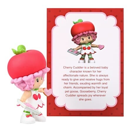 The World Of Strawberry Shortcake Cherry Cuddler 2.5-inch Cheebee Figure