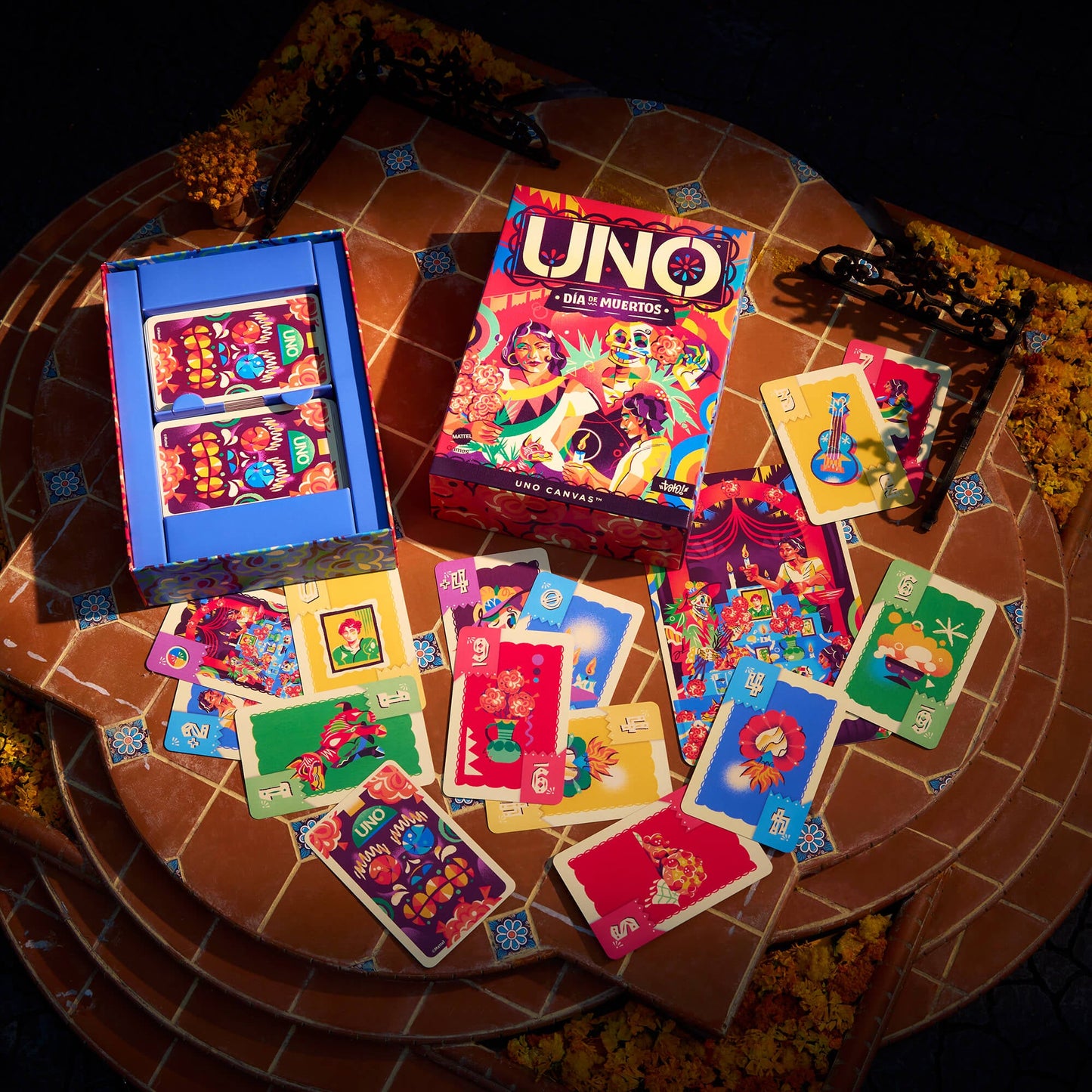 Mattel Games UNO Canvas Día de Muertos Card Game