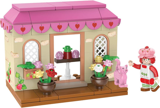 Strawberry Shortcake Bakery Build Set & Figure - 112 pieces
