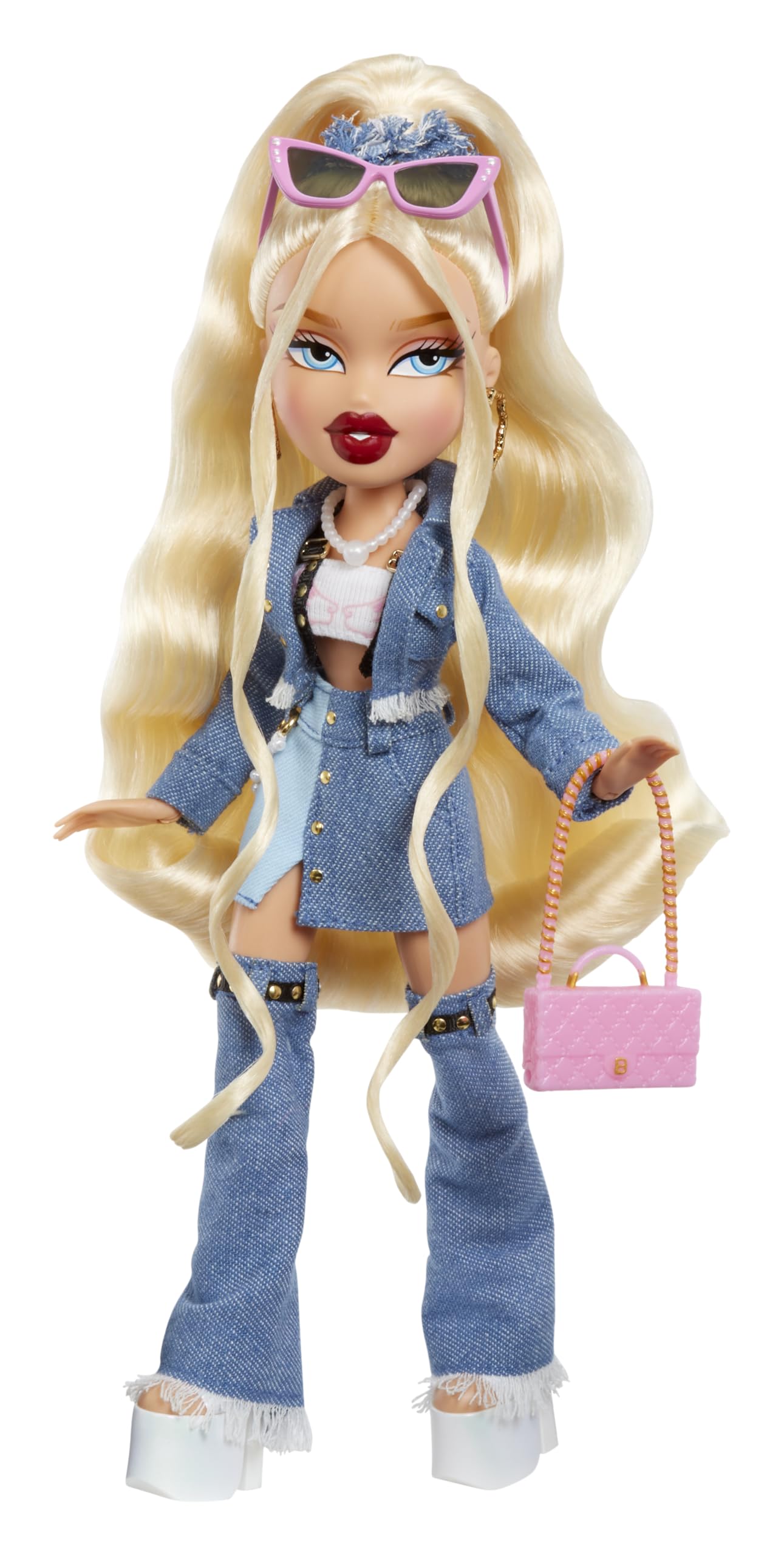 Bratz Alwayz Cloe Fashion Doll with 10 Accessories