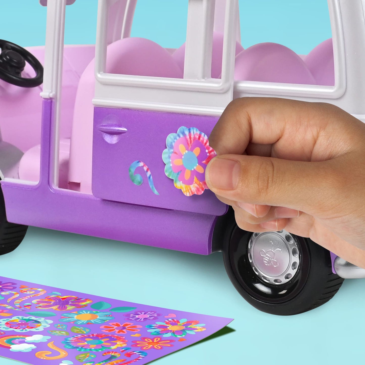Honey Bee Acres Rainbow Ridge Flower Groove Van with Exclusive Unicorn Figure