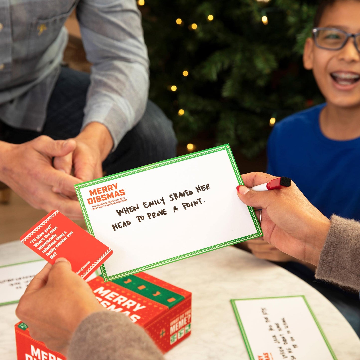 WHAT DO YOU MEME? Merry Dissmas – The Hilarious Family Holiday Party Game Family
