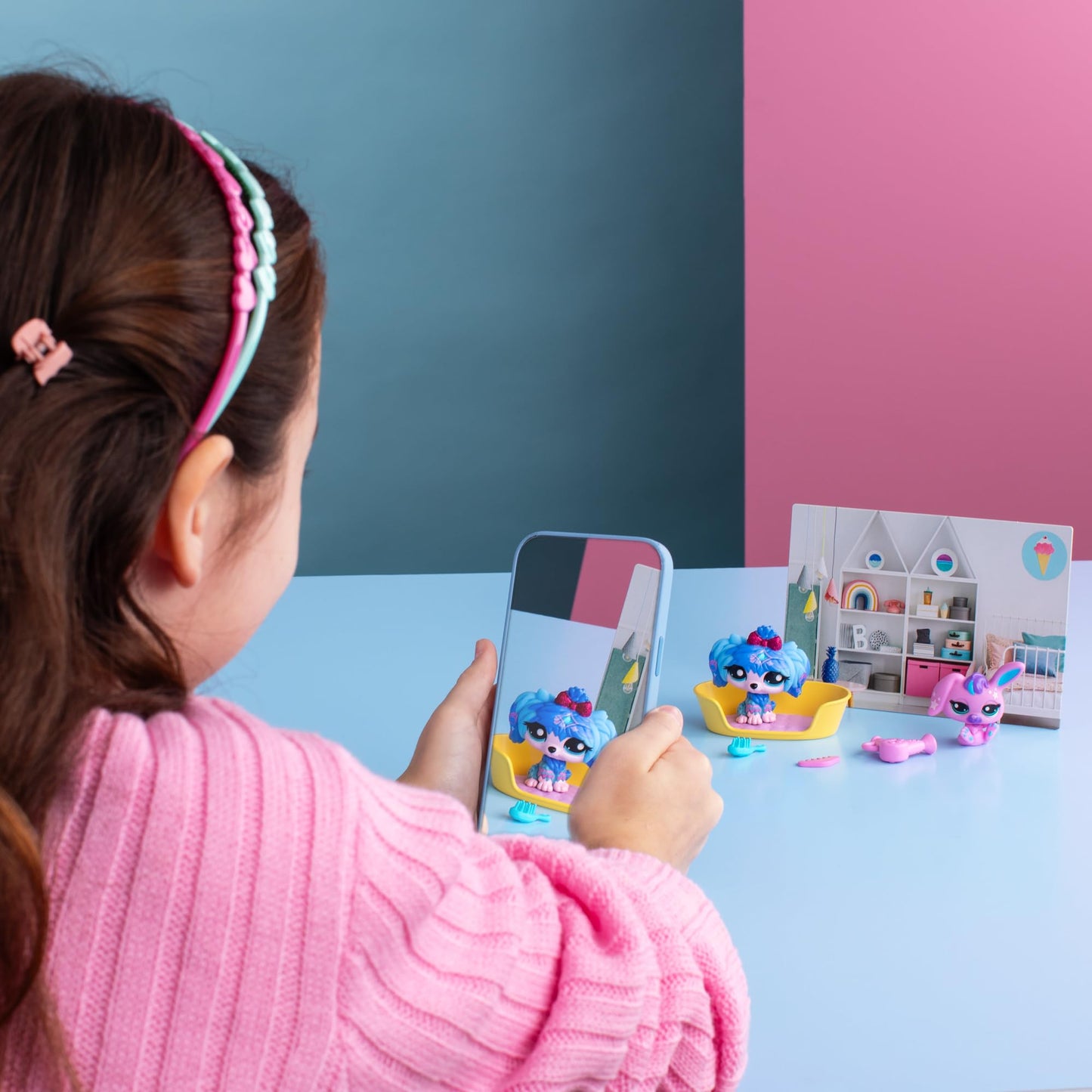 Littlest Pet Shop 2-Pack Series 1 Petfluencers (One Random Assortment)
