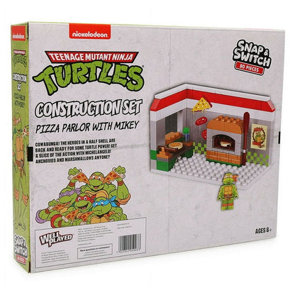 Teenage Mutant Ninja Turtles Pizza Parlor with Mikey Build Set & Figure - 80 Pieces